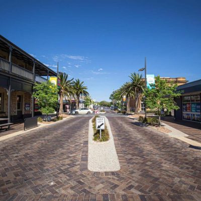 Little Hampton Paver Cobblestone — All Your Landscaping Supplies in Dubbo, NSW